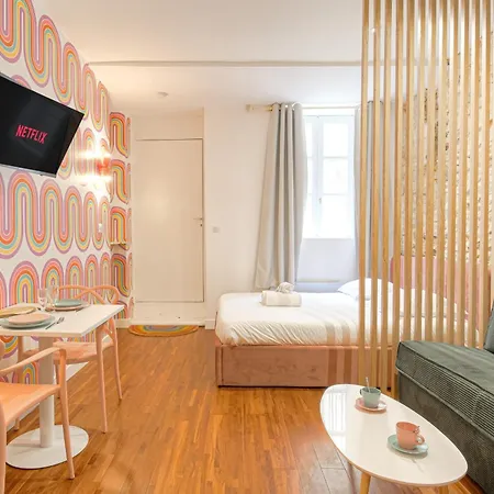 Design Et Pop Avec Balneo Apartment Lyon