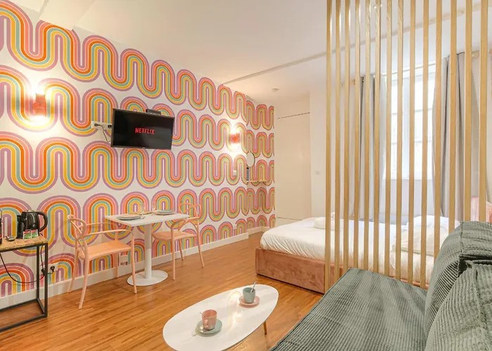 Design Et Pop Avec Balnéo Appartement